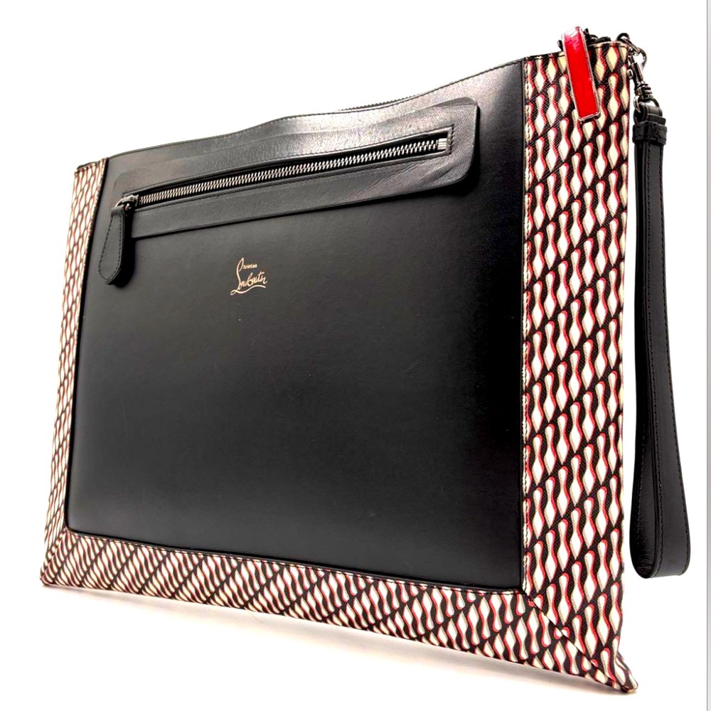 EUC CHRISTIAN LOUBOUTIN WRISTLET/CLUTCH